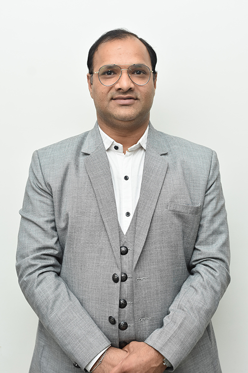 Assoc. Prof. (Dr.) Rajveev Raghuvanshi